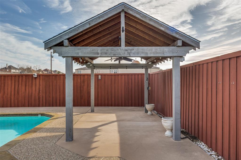 Rosemeade Heights - Residential