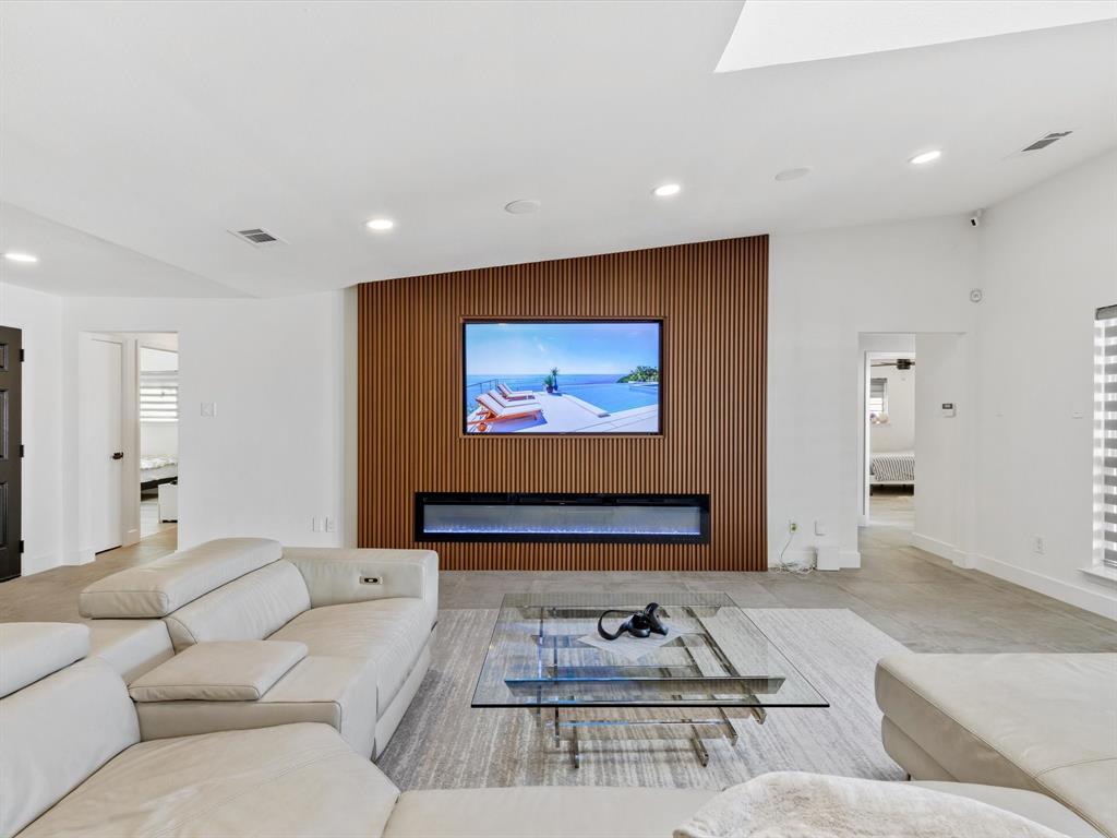 16825 Park Hill Drive