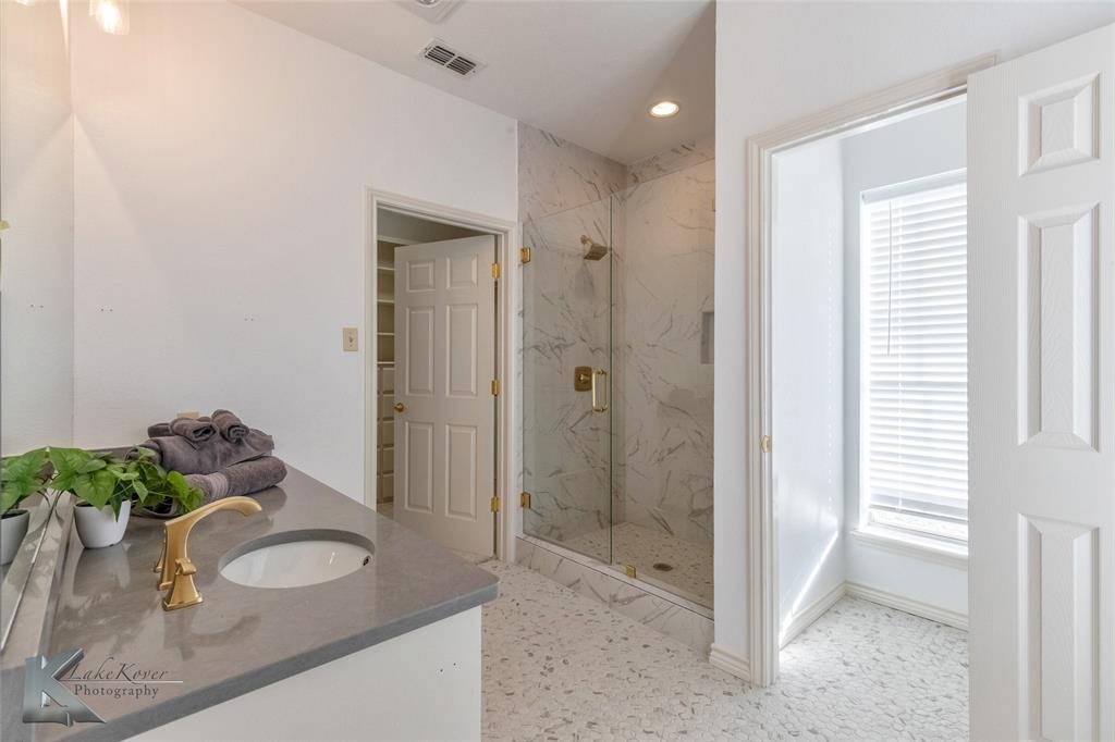 A0653 SUR 48 S P RY CO - Residential