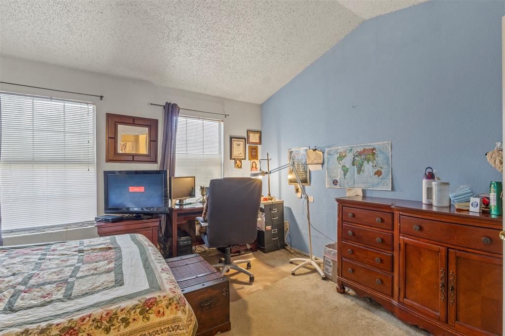 Carriagehouse Village-Victoria Place - Residential