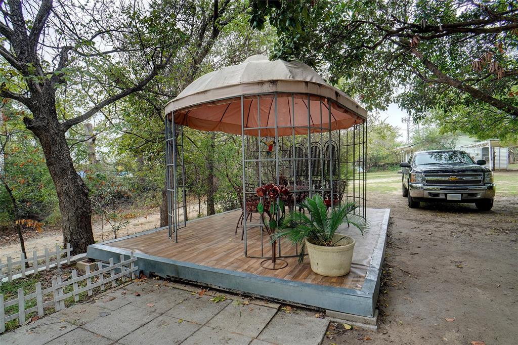 1000 Southeast Parkway