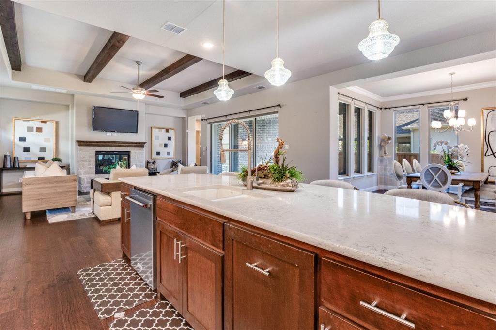 1403 Laurel Green Court