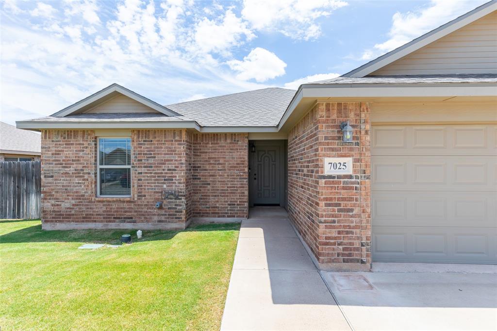 7025 Jennings Drive - Photo 2