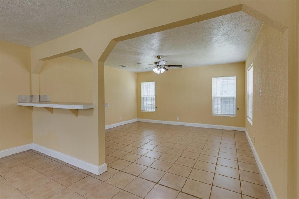 2128 Lea Crest Drive