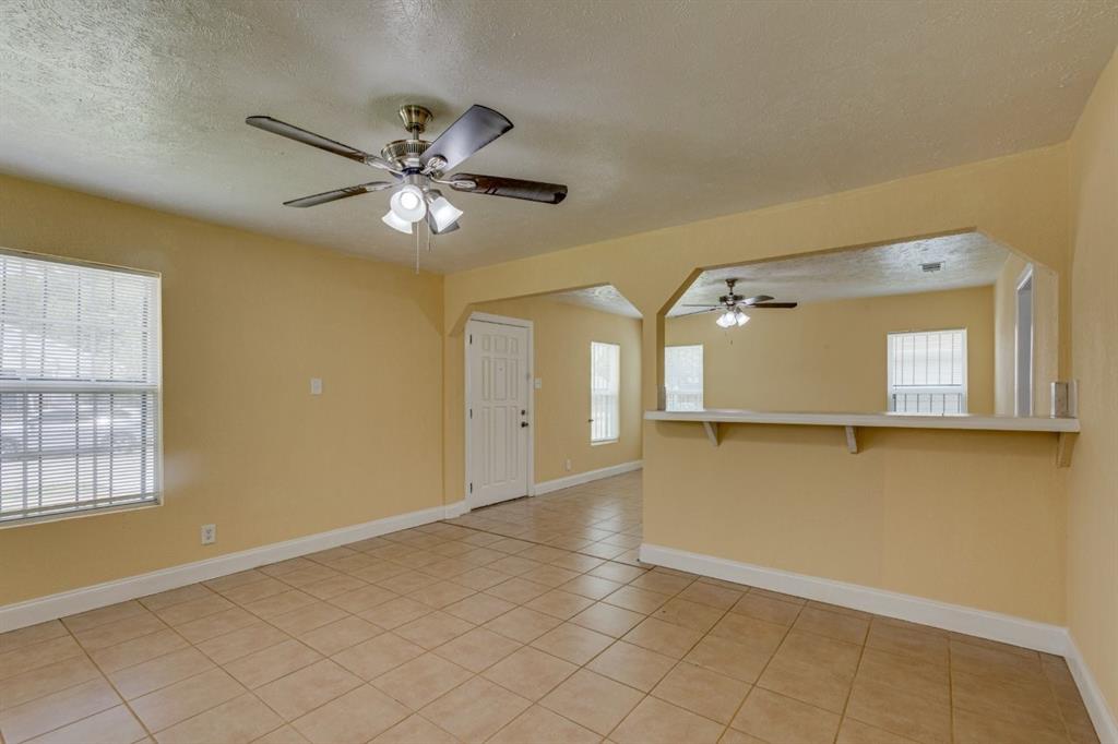 2128 Lea Crest Drive