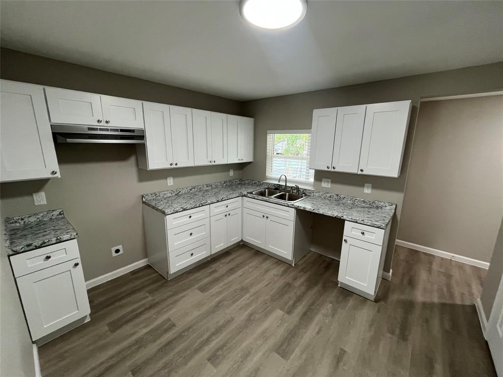 859 Portnoma Lane