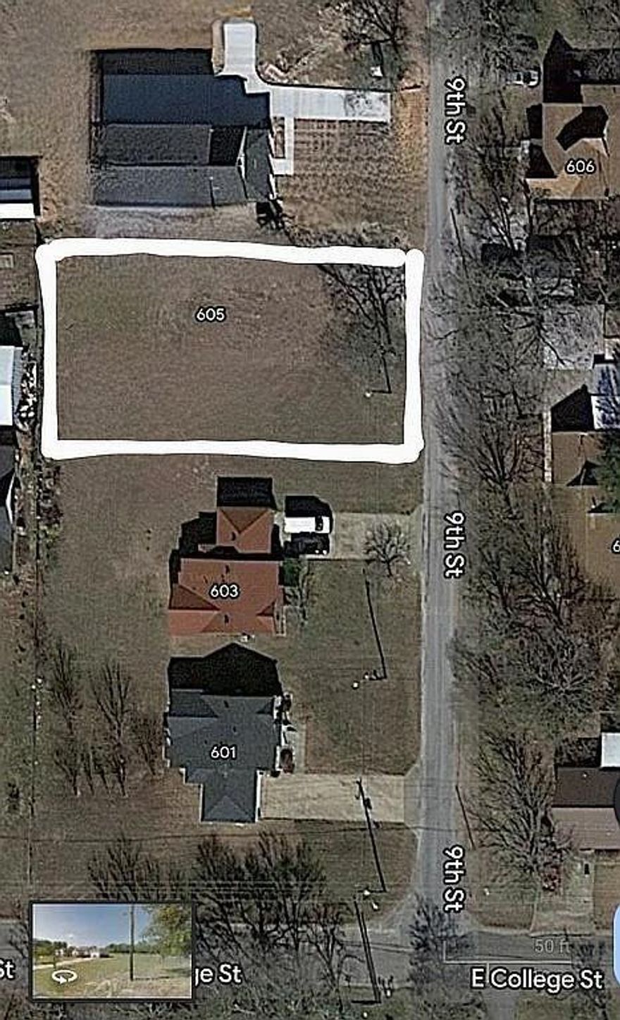 Quarter-acre lot on a sleepy, mature street in the heart of Gunter. NO HOA! Lot is prepped and ready for your custom home. All city utilities available - natural gas, water, sewer, electric, refuse. You'll love this roomy slice of town with country charm. Survey available.