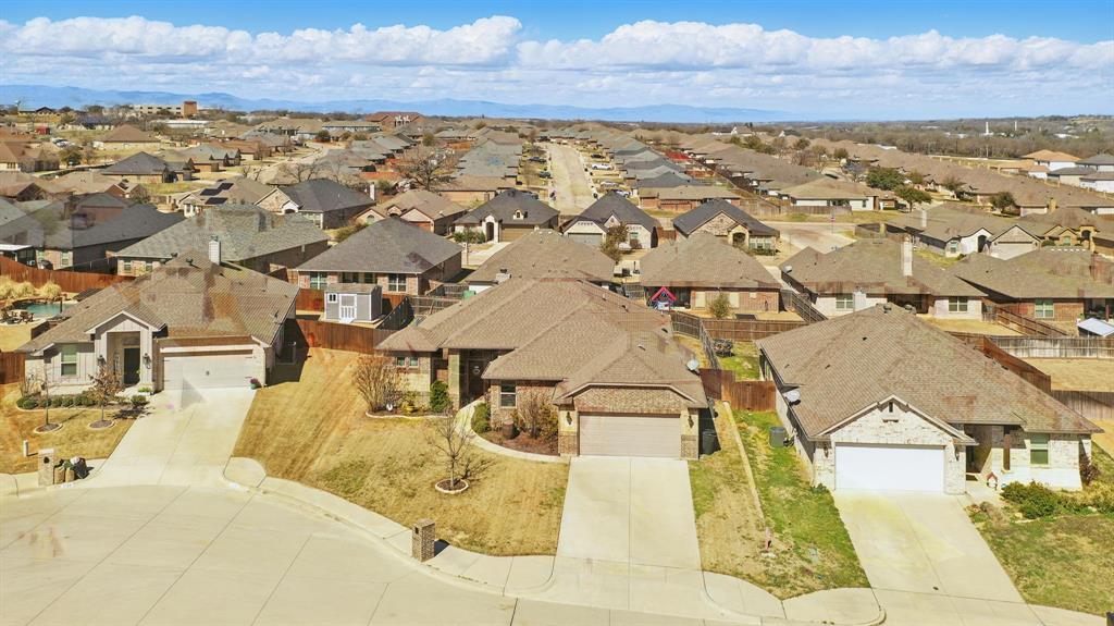 2120 Hill Crest Court