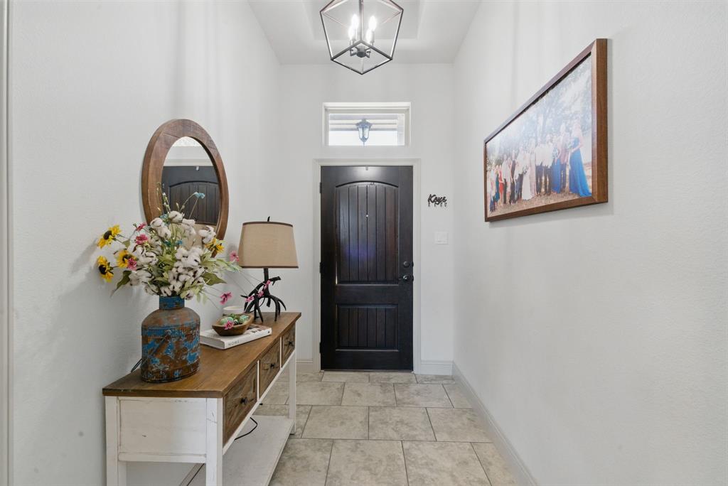 2120 Hill Crest Court