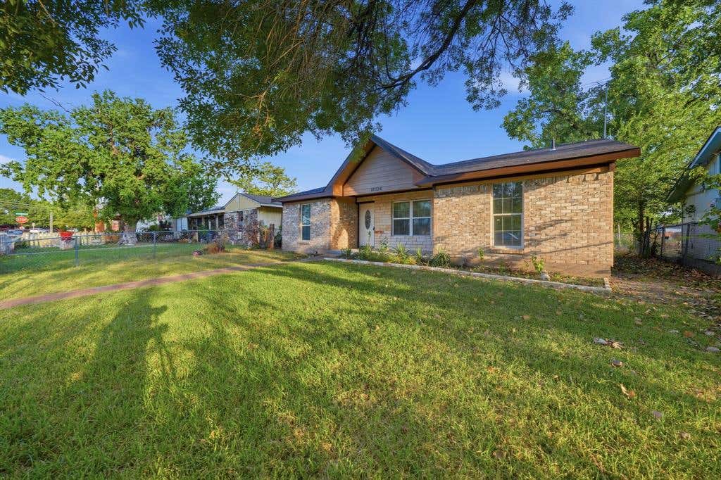Photo of 10124 Shayna Drive, Dallas, TX 75217 (MLS # 21350332)