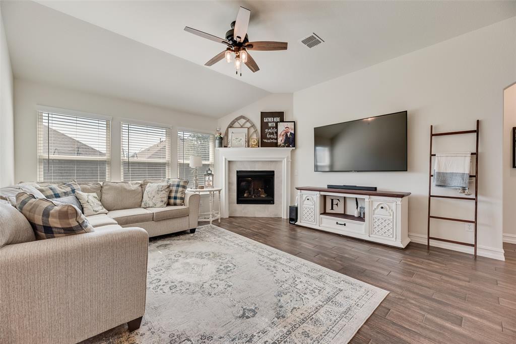 1065 Twisting Ridge Terrace