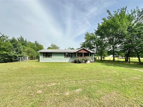 101 Taylor Street Como TX 75431