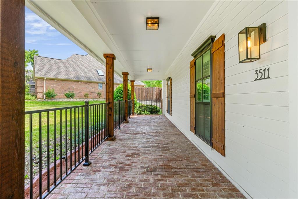 3511 Woodcrest Court
