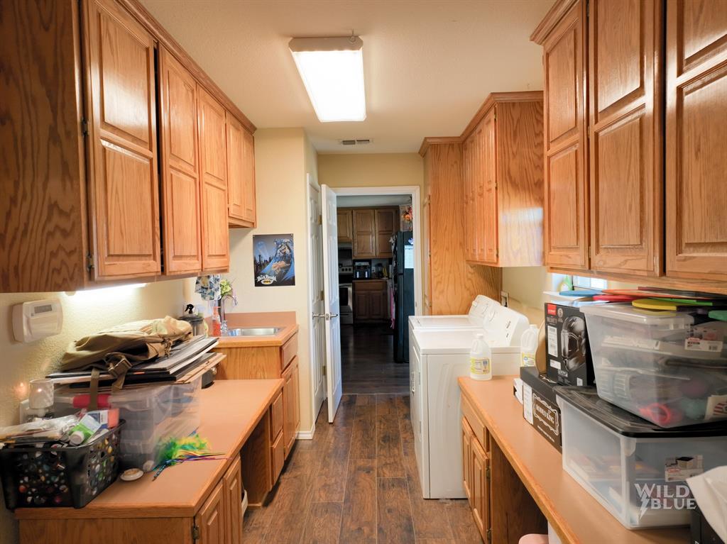 M V Brewer 719 - Residential