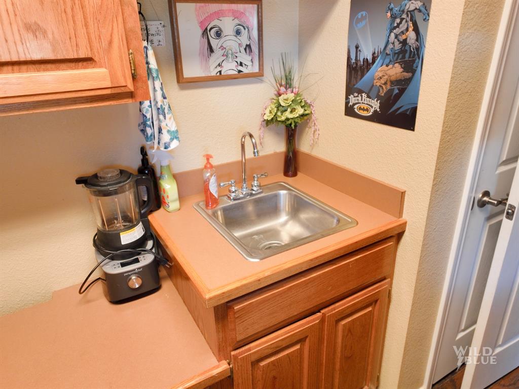 M V Brewer 719 - Residential