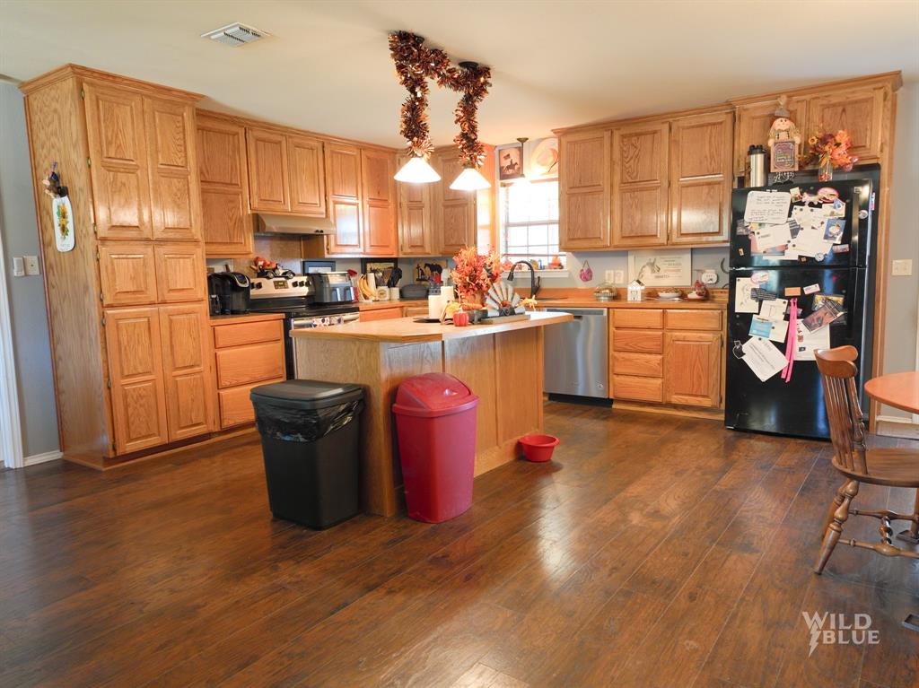 M V Brewer 719 - Residential