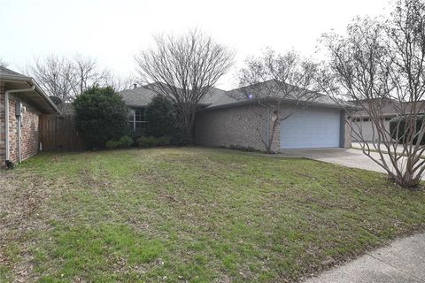 A home in Waxahachie