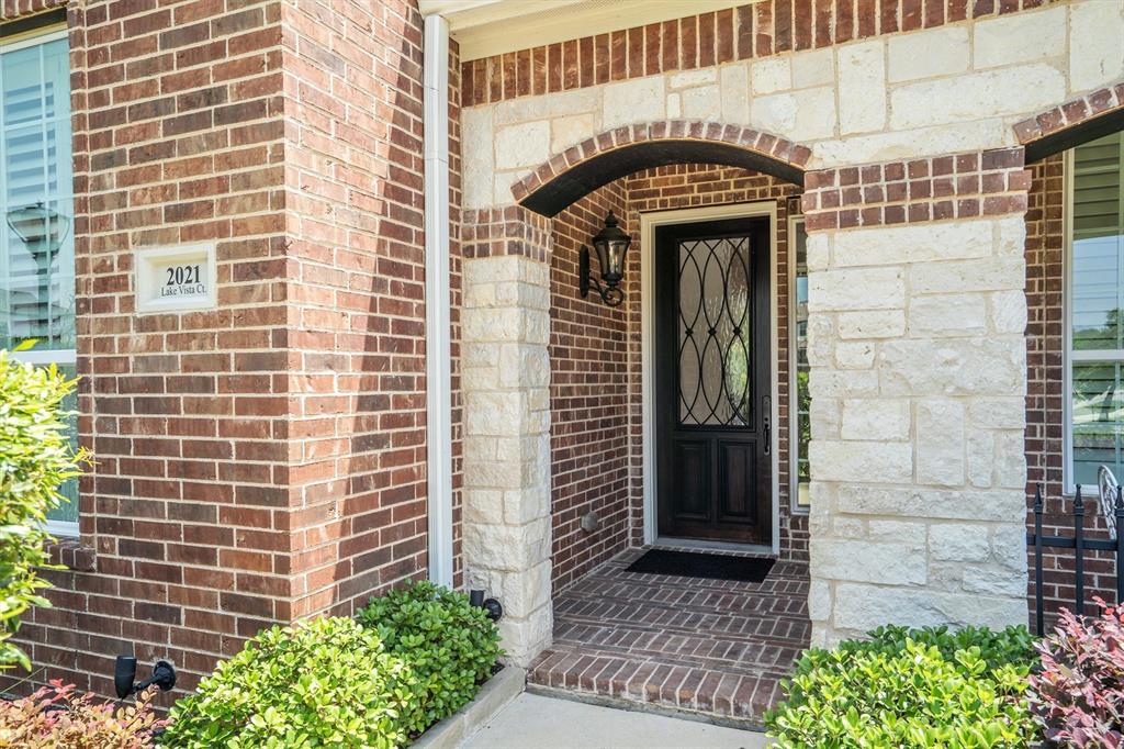2021 Lake Vista Court