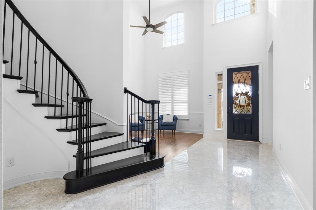 2021 Lake Vista Court