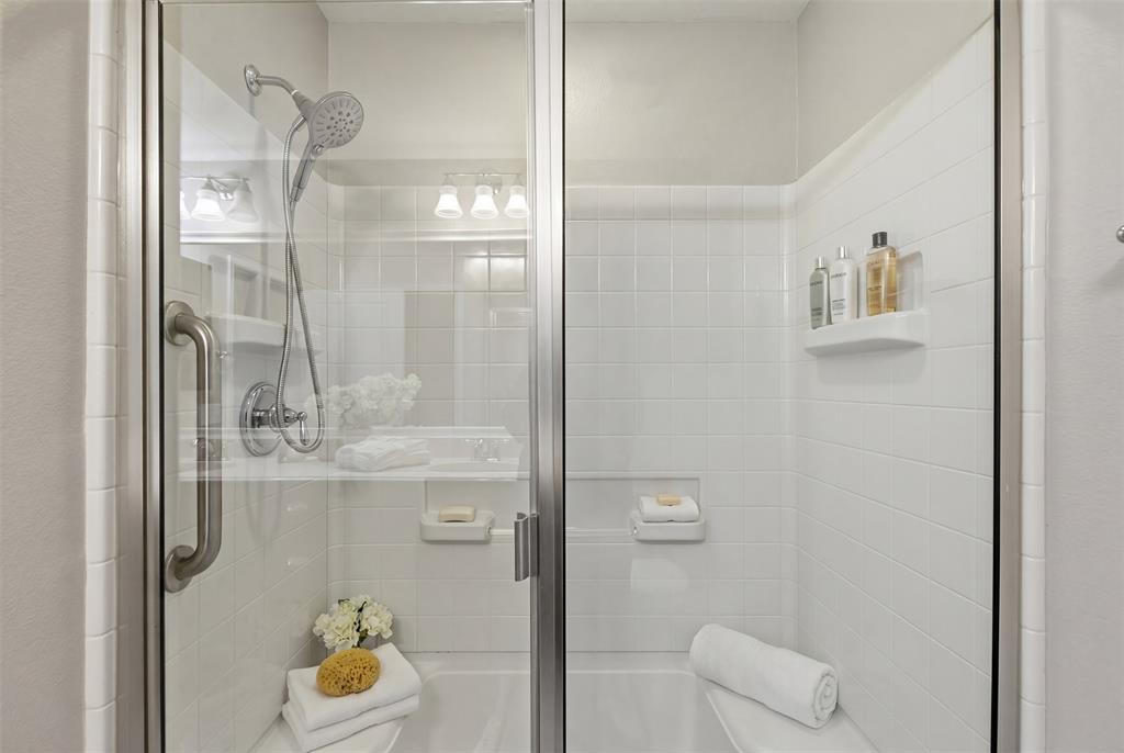 Frisco Lakes By Del Webb Villa - Residential