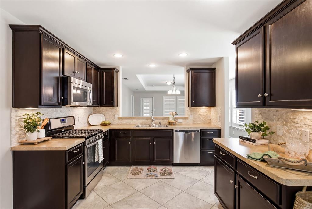 Frisco Lakes By Del Webb Villa - Residential