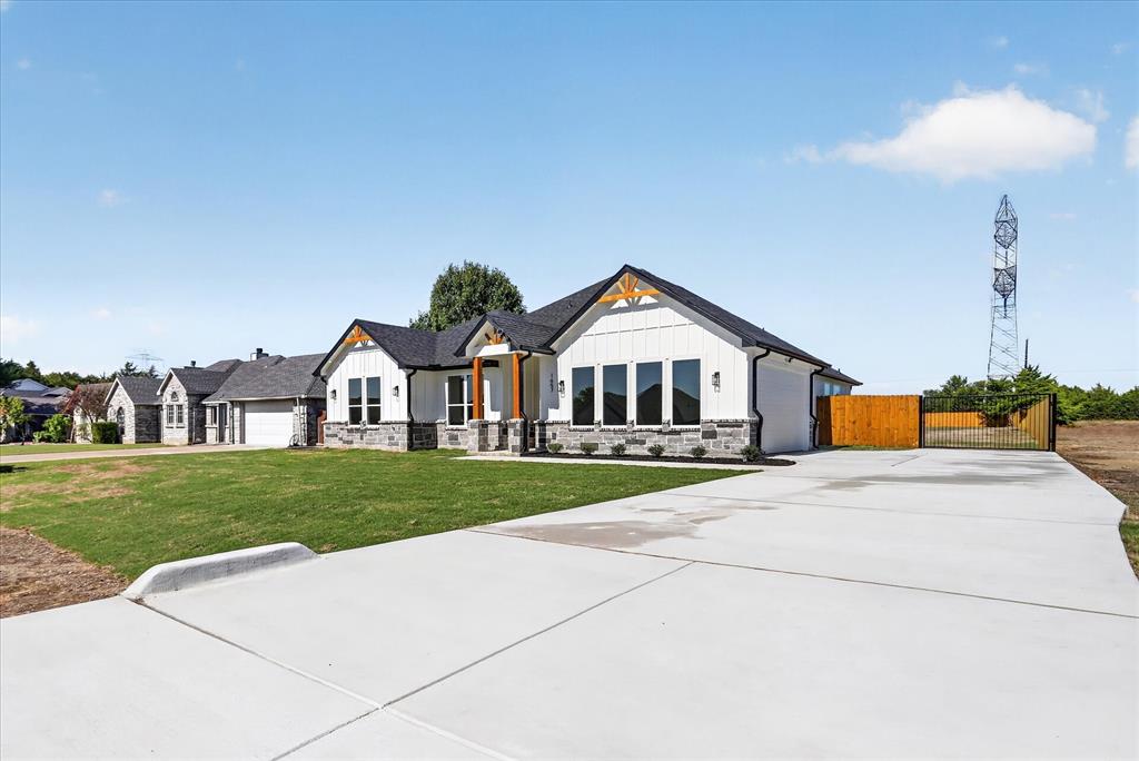 1657 Brookview Drive