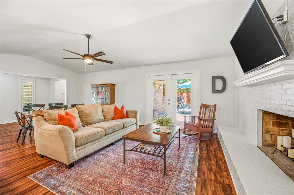1309 Cliff Drive