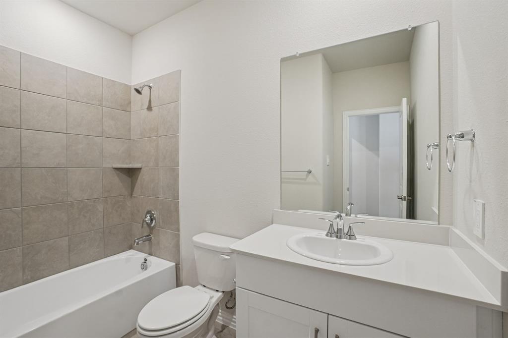 Lakehaven - Residential