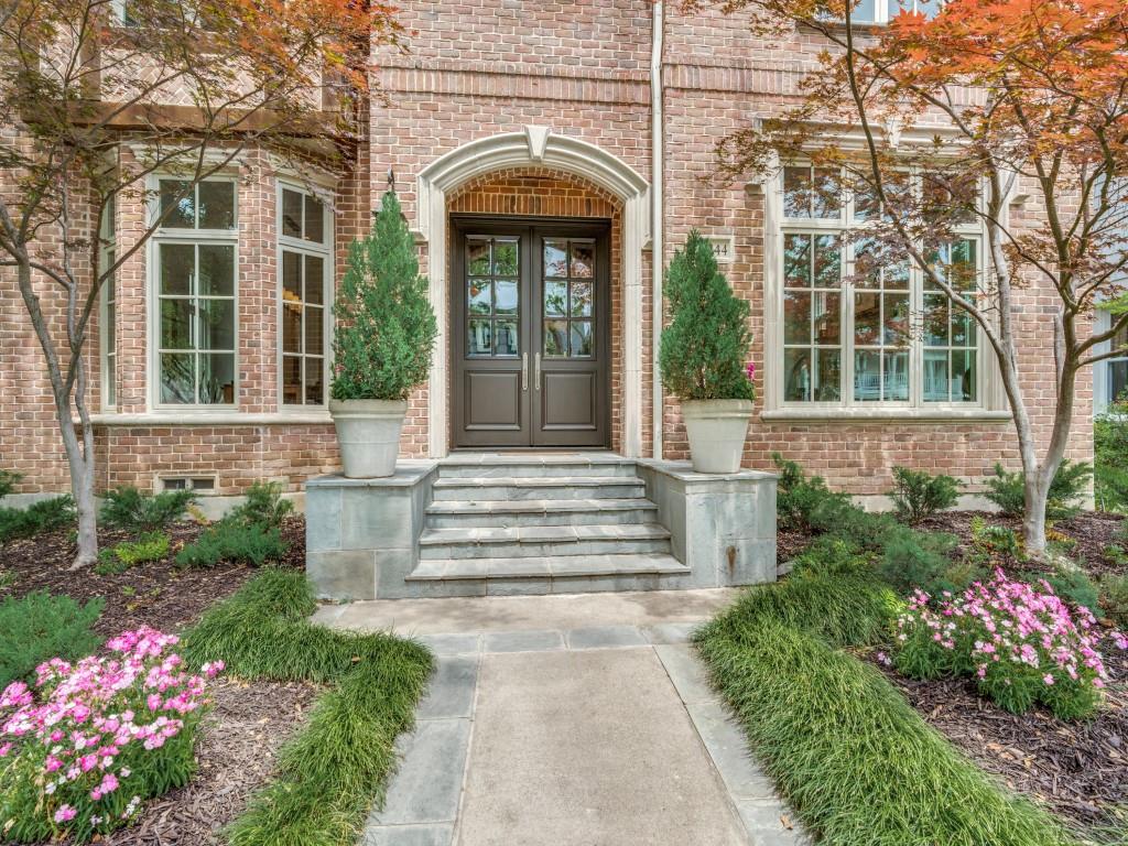 3244 Purdue Avenue