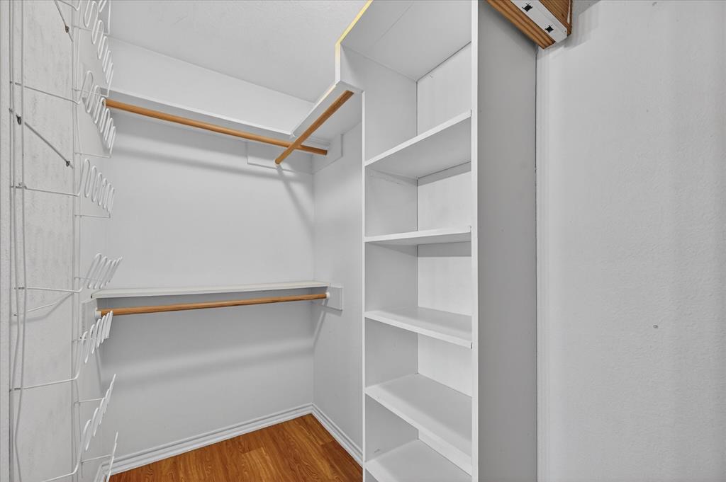 Flower Hill 03 - Residential