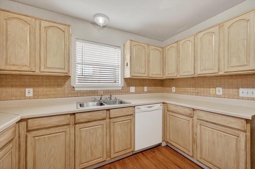 Flower Hill 03 - Residential