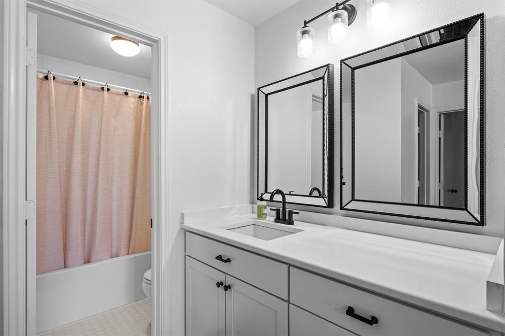 Hickory Street Village Ph I - Residential