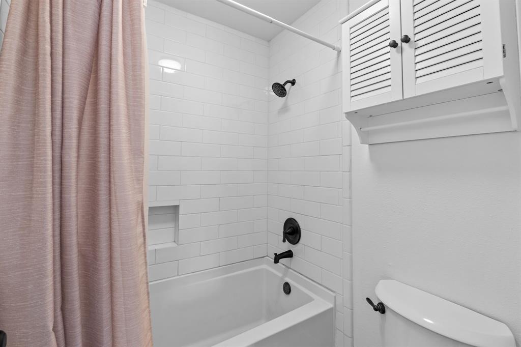 Hickory Street Village Ph I - Residential