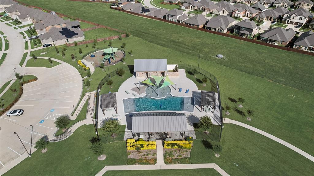 10524 Firefly Court