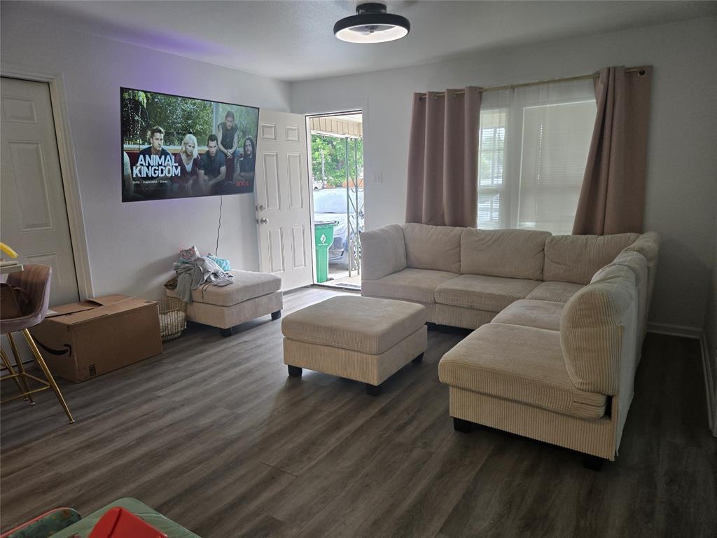 Parrs Sub - Residential Lease