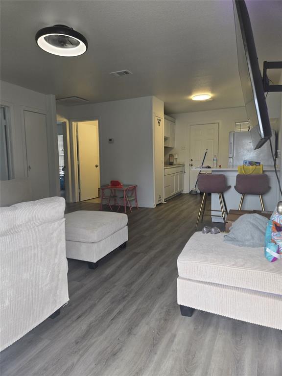 Parrs Sub - Residential Lease