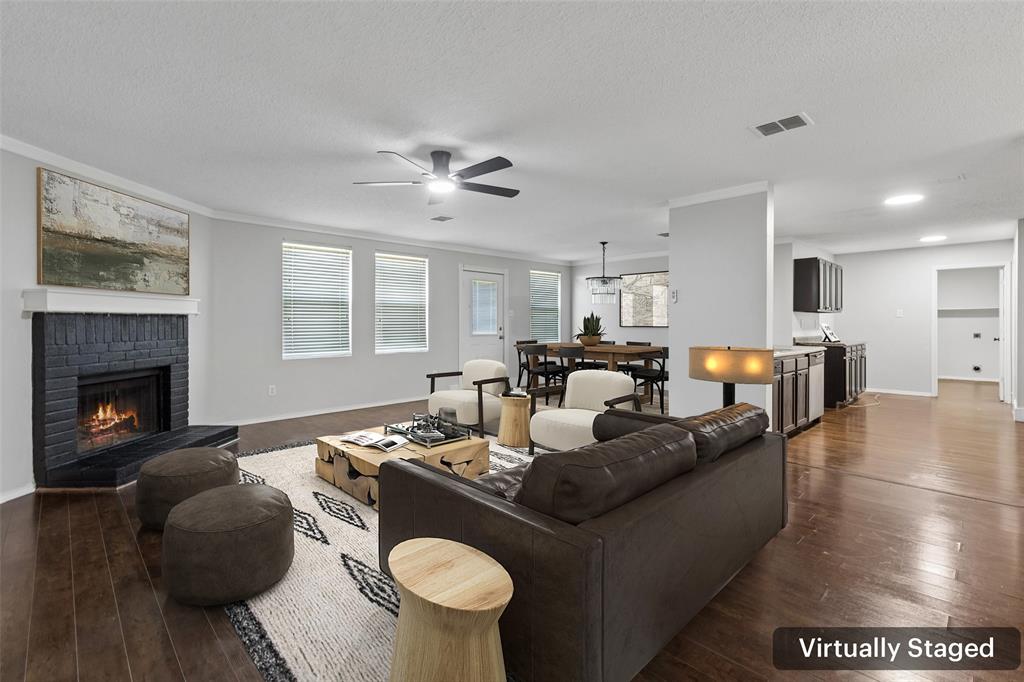2901 Montague Trail