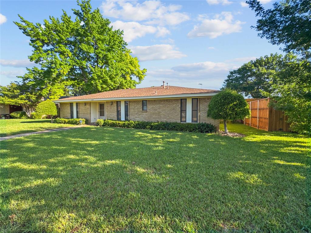 2305 Forestcrest Drive