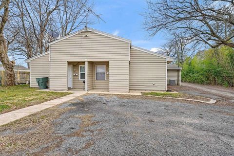 817 S Elm Street 2 Sherman TX 75090