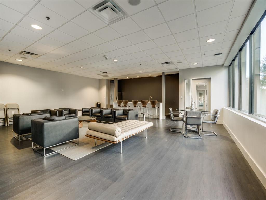 Metropolitan 1200 Main St Condo - Residential Lease