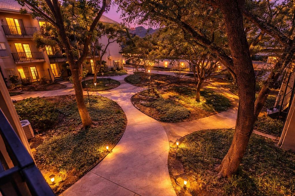 Bryan Place Condo - Residential