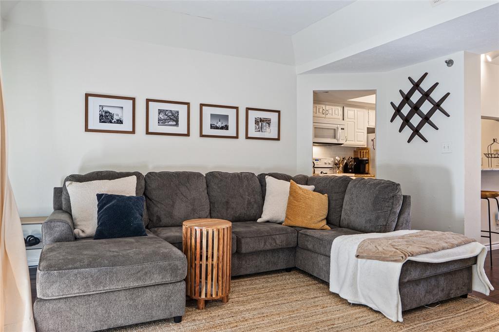 Bryan Place Condo - Residential