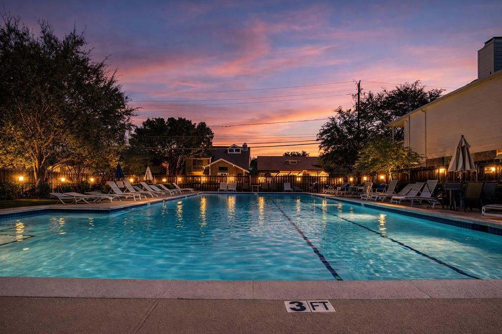 3105 San Jacinto Street 208