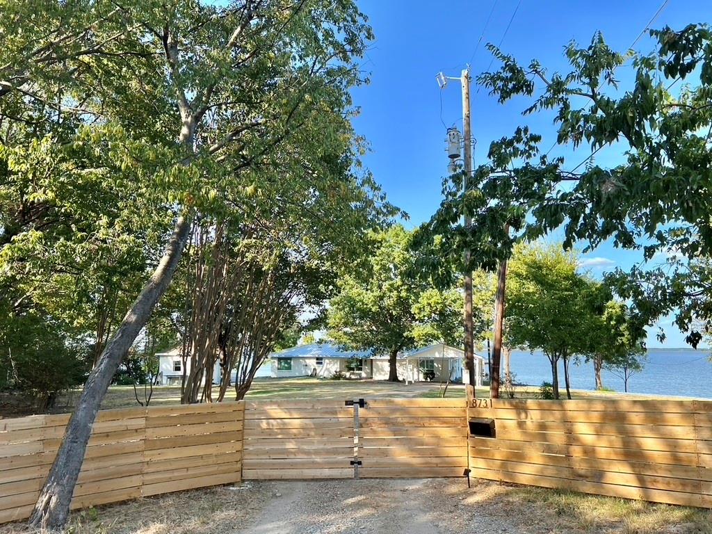 Valentine Shoreline - Residential
