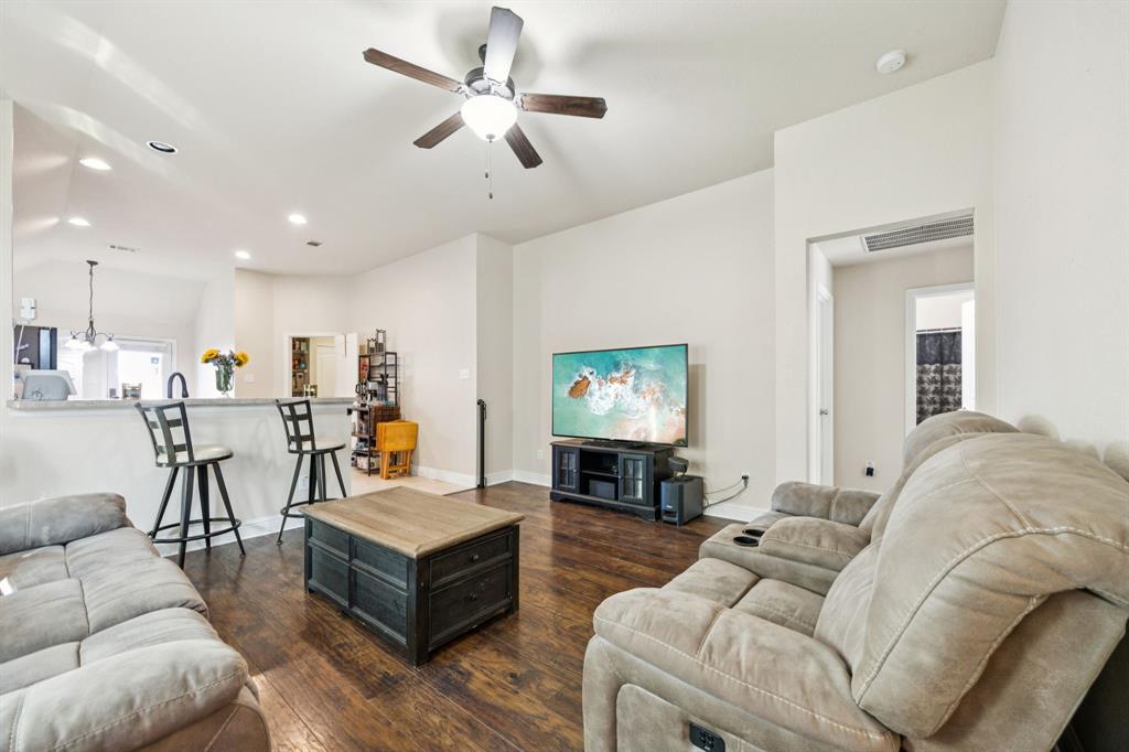 Verandah Ph I C - Residential