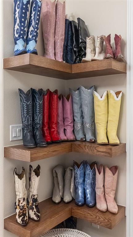 Hills Of Argyle Ph III - Residential