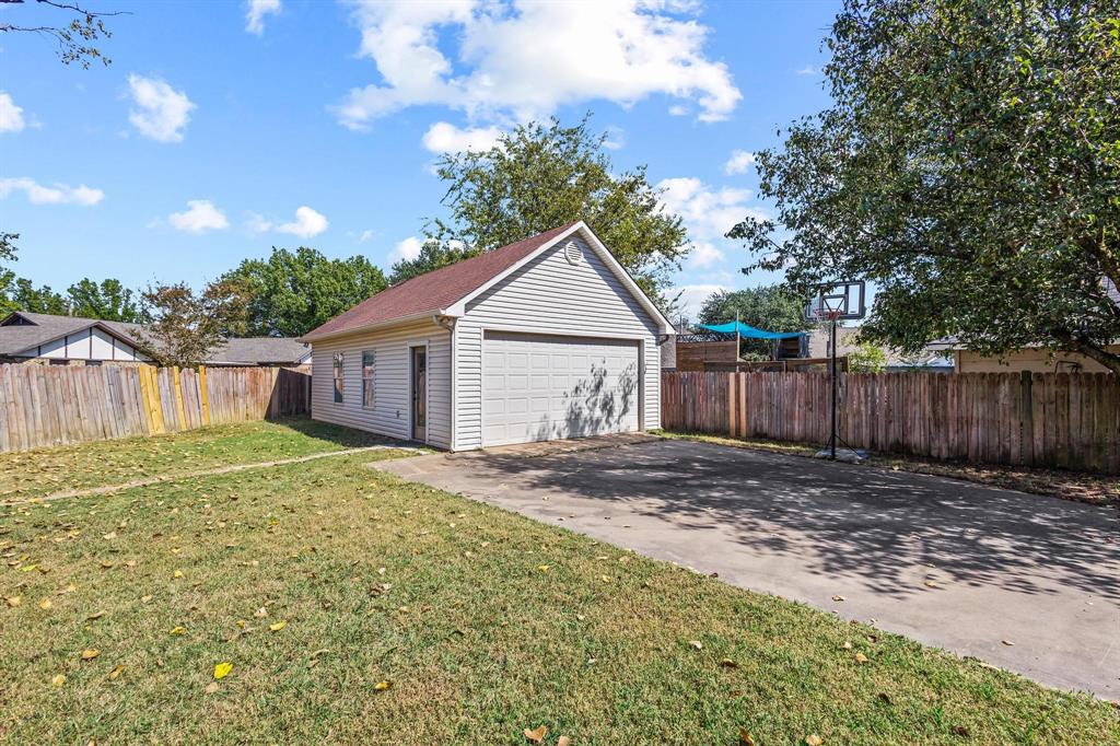 Country Club Village Add - Residential