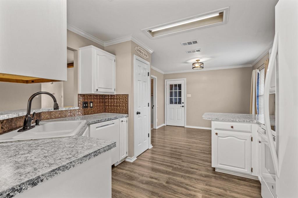 Country Club Village Add - Residential