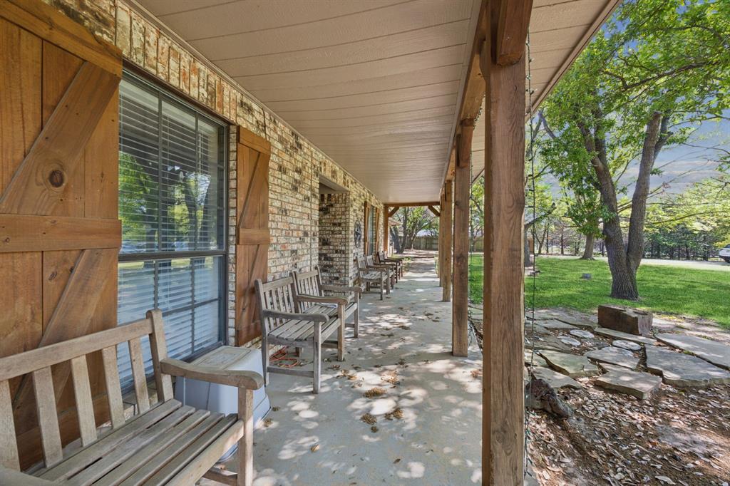 1425 N Peytonville