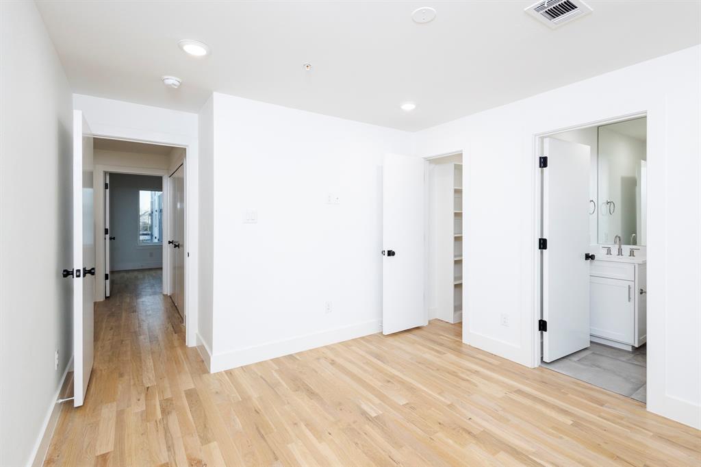 Holmes - Residential Lease